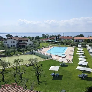 Primera 4*, Moniga del Garda Italië